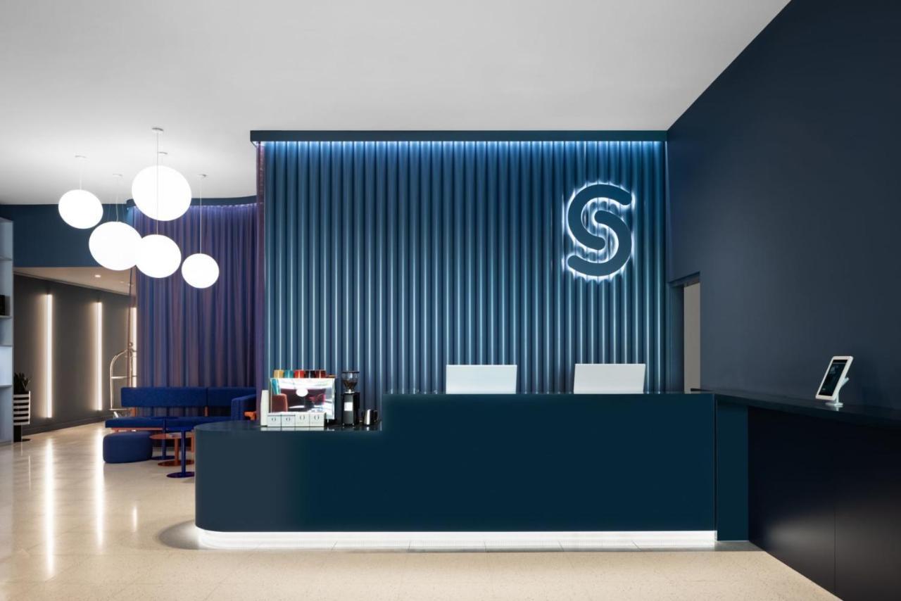 Studio Apartments At Aurora Near Melbourne Port エクステリア 写真
